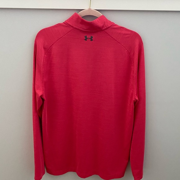 Men’s UA Tech Loose Fit 1/2 Zip. Size L - Picture 2 of 6